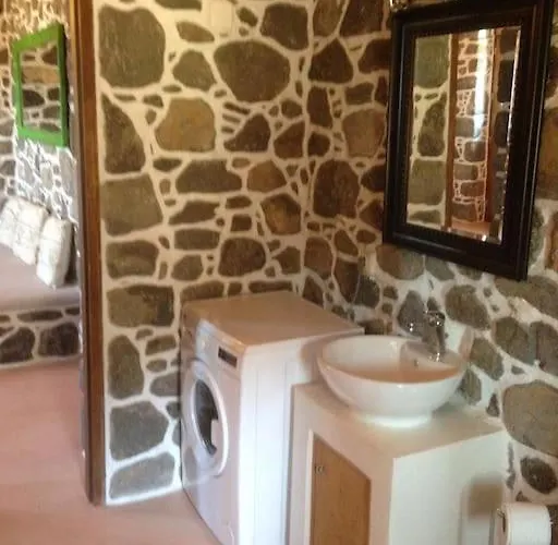 Loutra Olive Garden Stone House #2 Feriehus