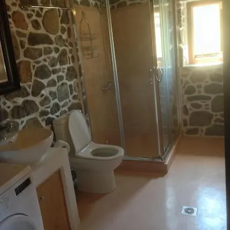 Loutra Olive Garden Stone House #2 Dom wakacyjny