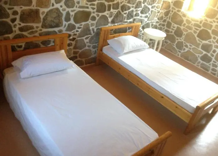 Loutra Olive Garden Stone House #2 Tatil Evi *